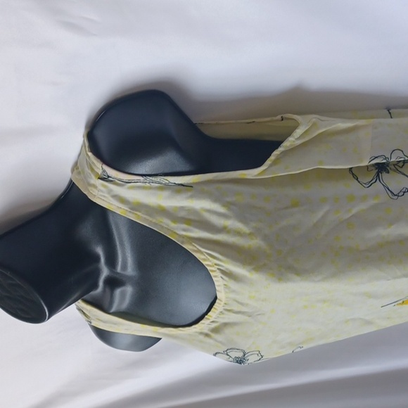WEEKEND CLOTHESLINE Yellow Sleeveless floral motif 100% Rayon - Picture 4 of 8